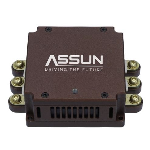 Внешний вид сервоконтроллера Assun Motor, CAN Bus и RS485/422