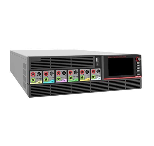 Внешний вид COM — модульного многоканального источника питания BLITZPower